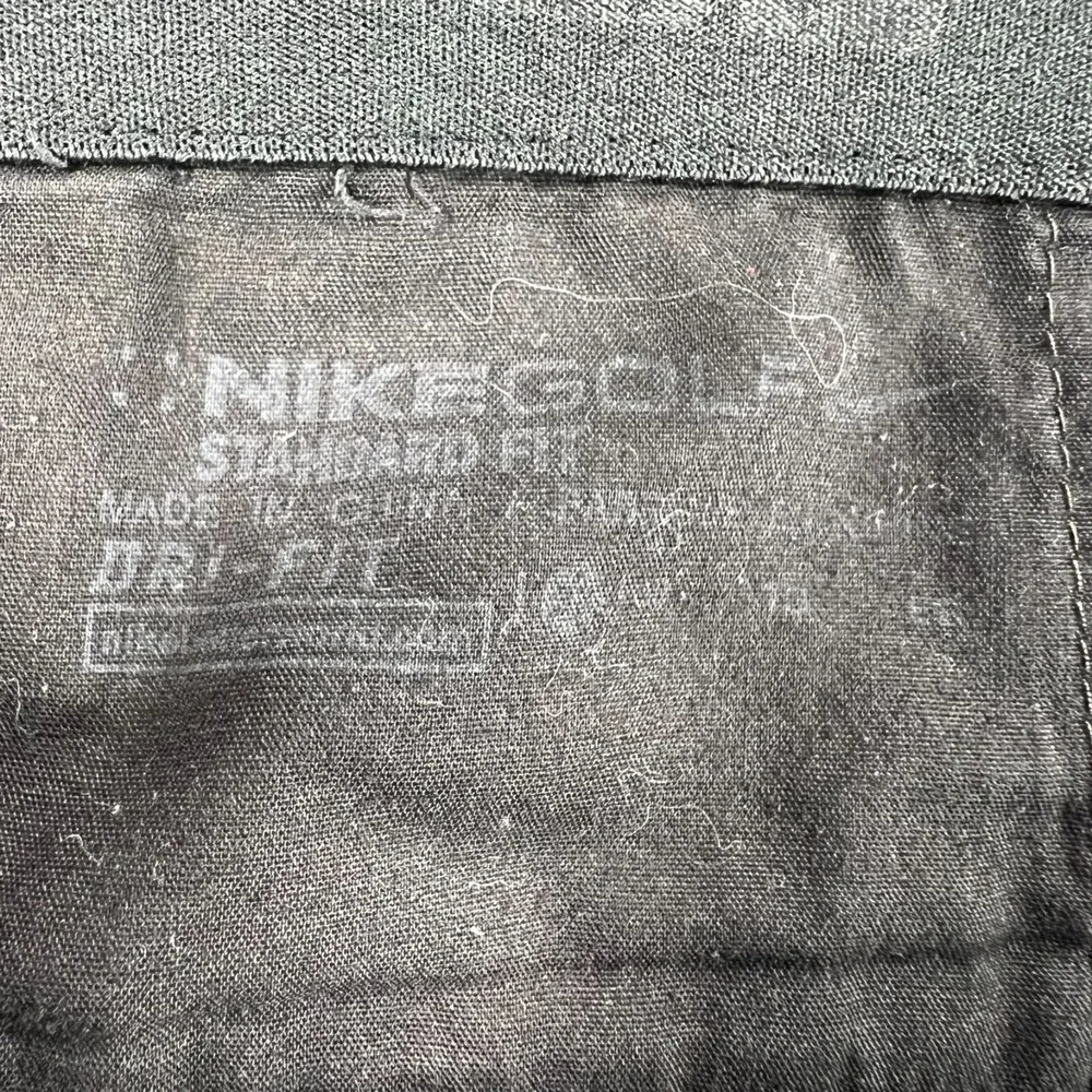 Nike Mens Shorts Size 38 Black Golf Standard Fit Chino Dri-Fit Lightweight